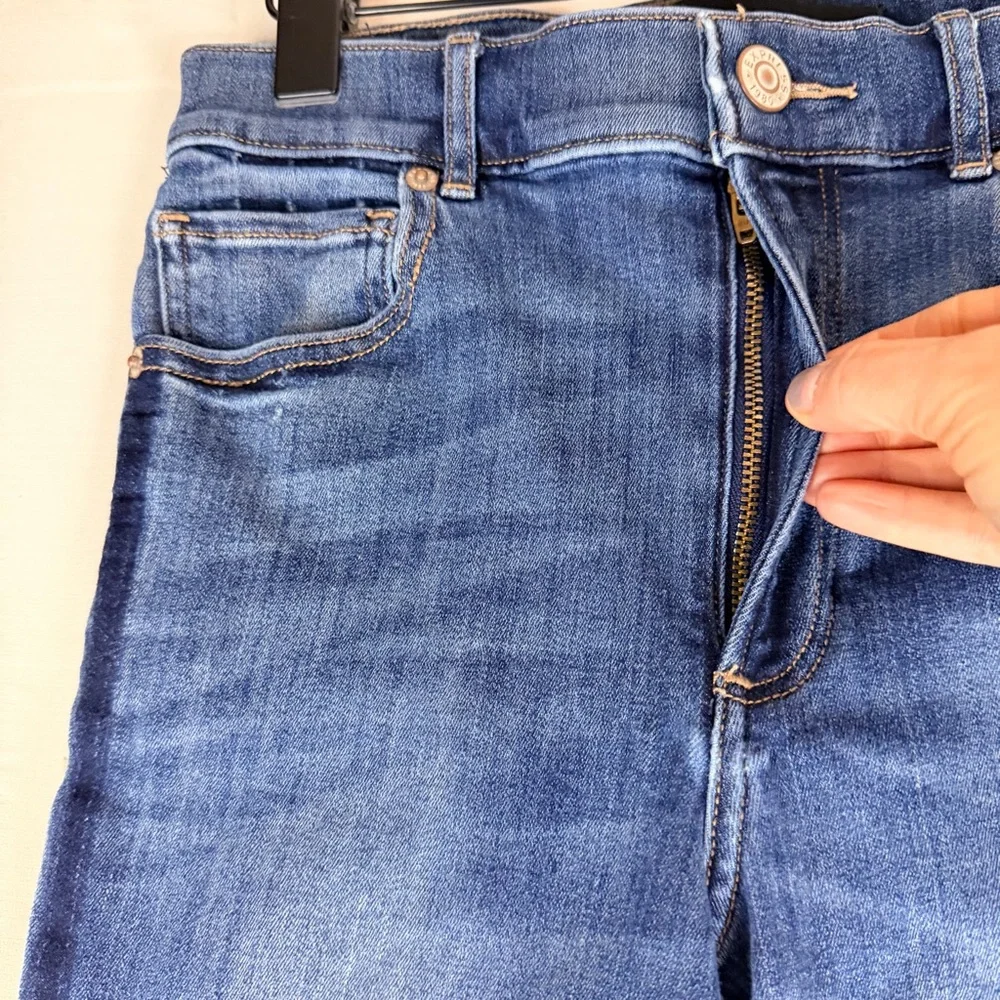 Express women’s size